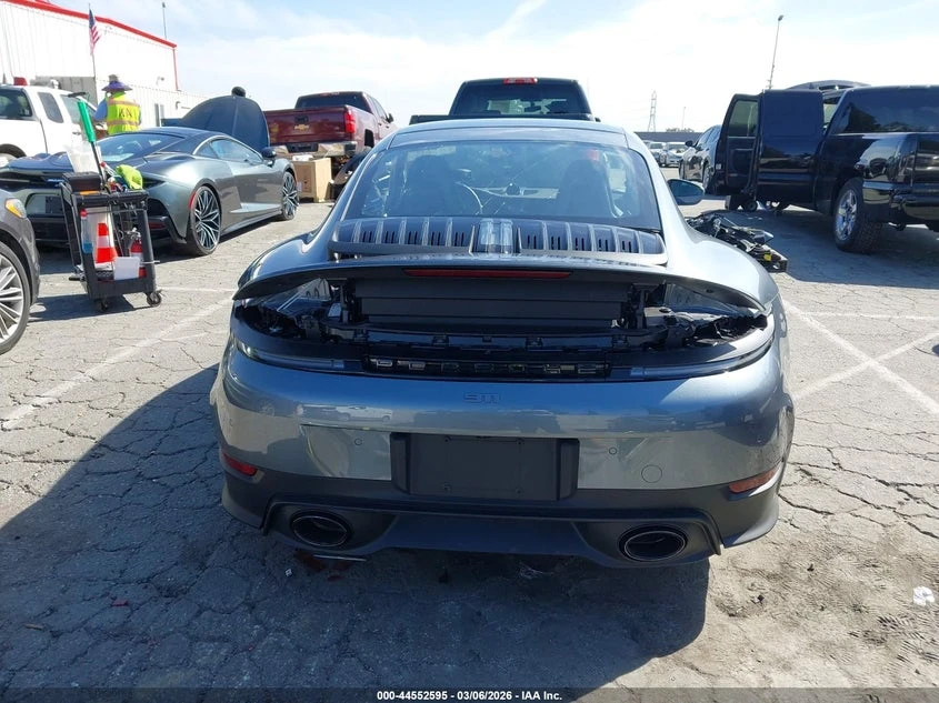 Porsche 911 3.0L H-6 DI, DOHC, VVT, TURBO, 388HP Rear Wheel | Mobile.bg � ����������� 17
