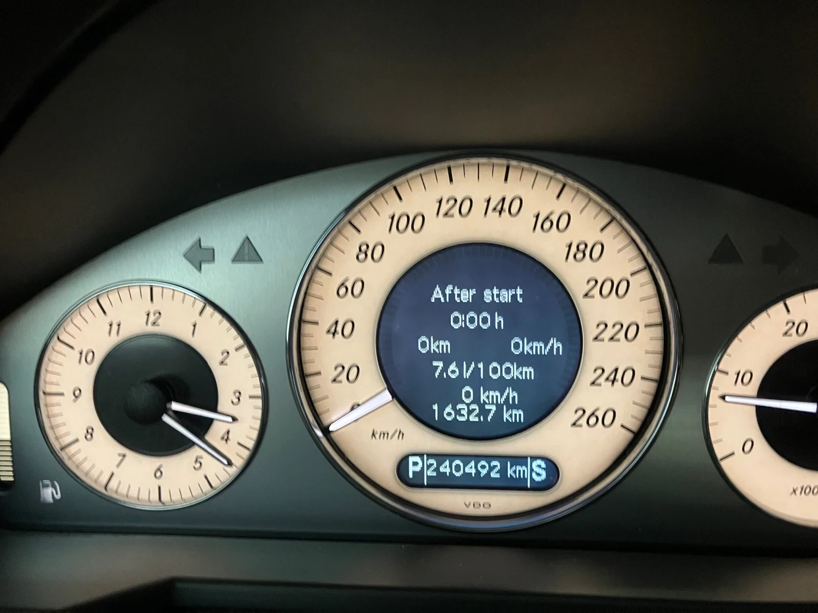 Mercedes-Benz E 320 Avangarde  | Mobile.bg � ����������� 8