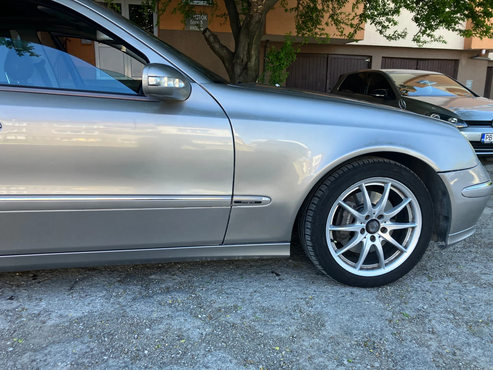 Mercedes-Benz E 320 Редовият мотор, снимка 2 - Автомобили и джипове - 54312990