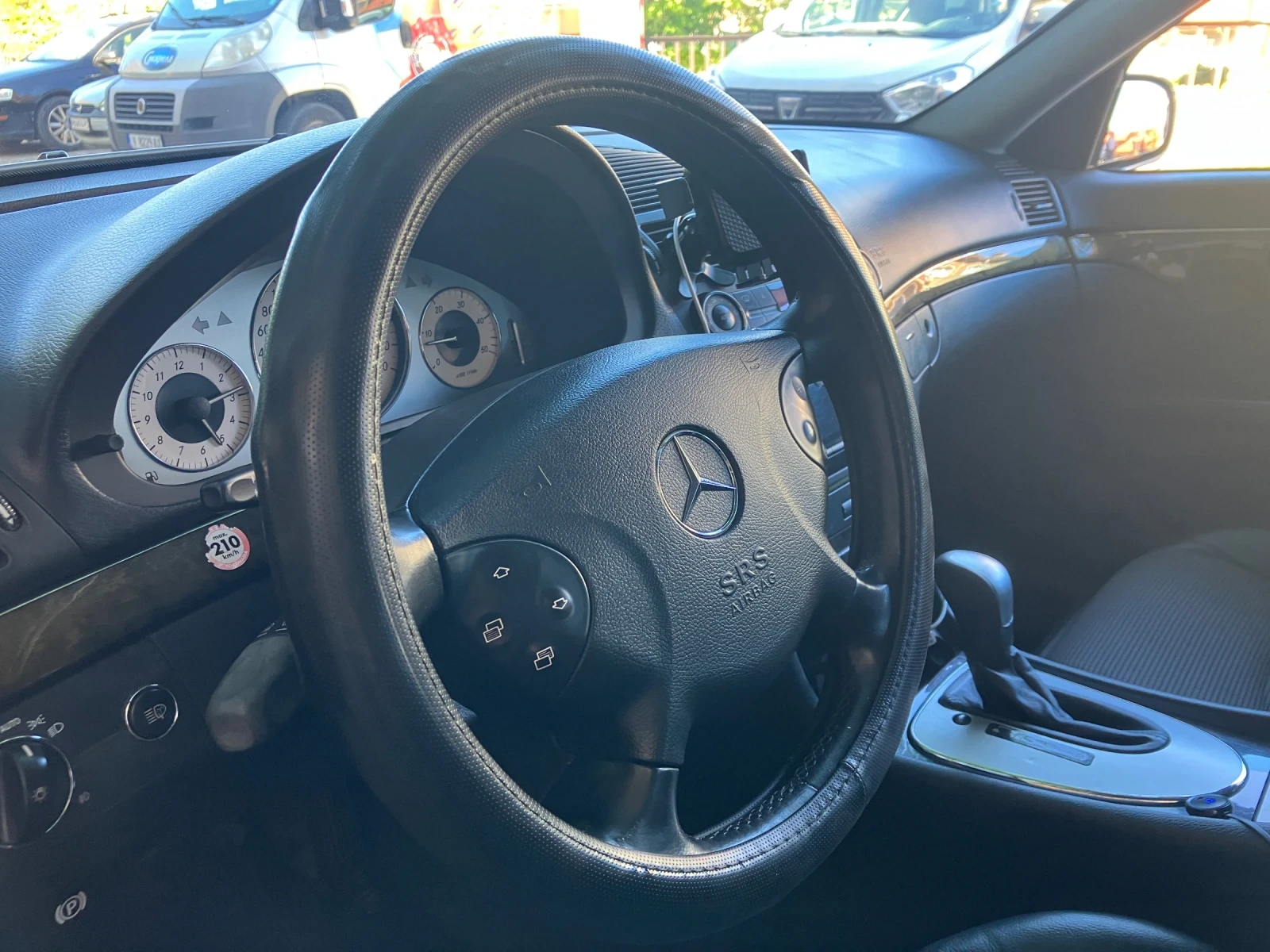 Mercedes-Benz E 320 Редовият мотор, снимка 7 - Автомобили и джипове - 54312990