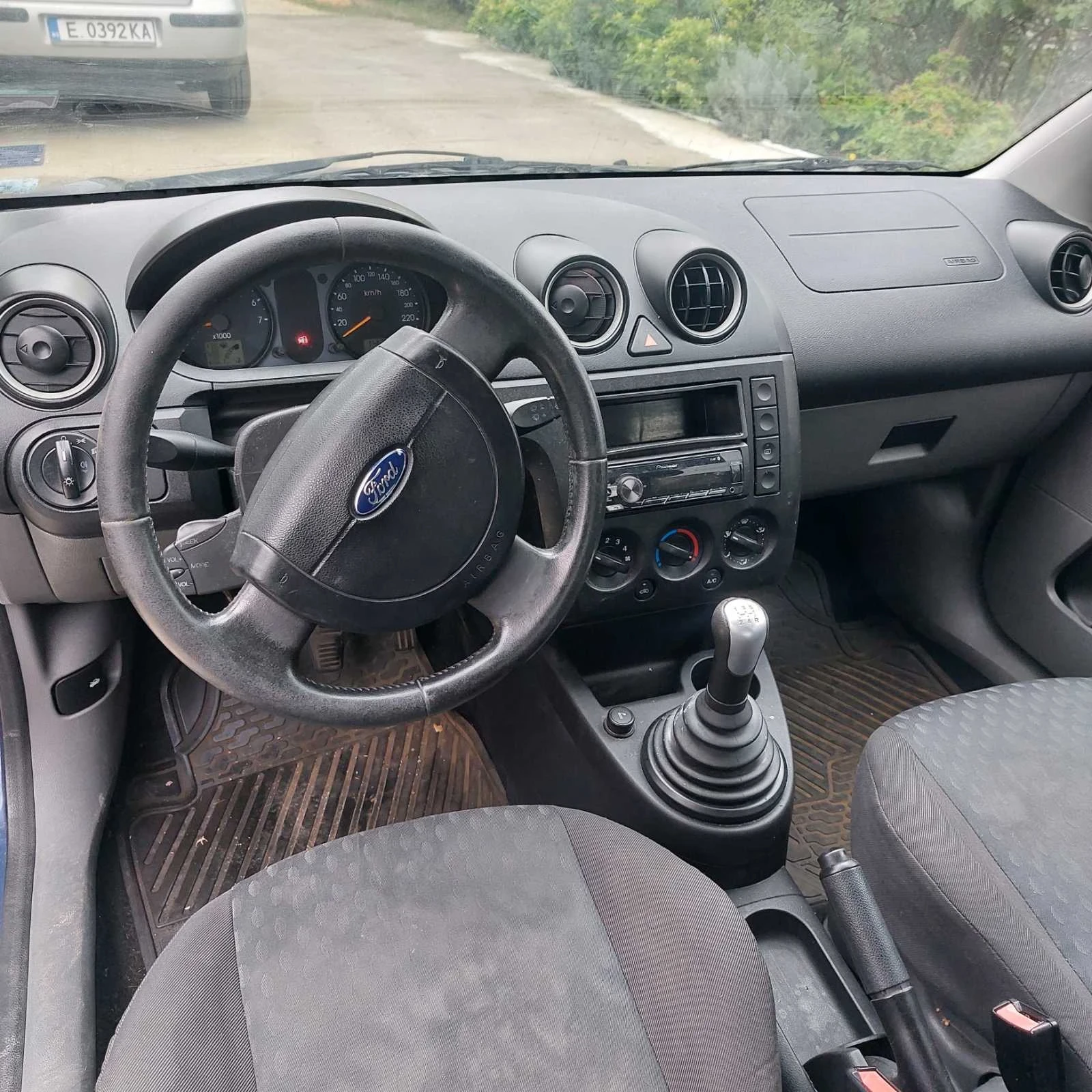 Ford Fiesta, снимка 5 - Автомобили и джипове - 54527891