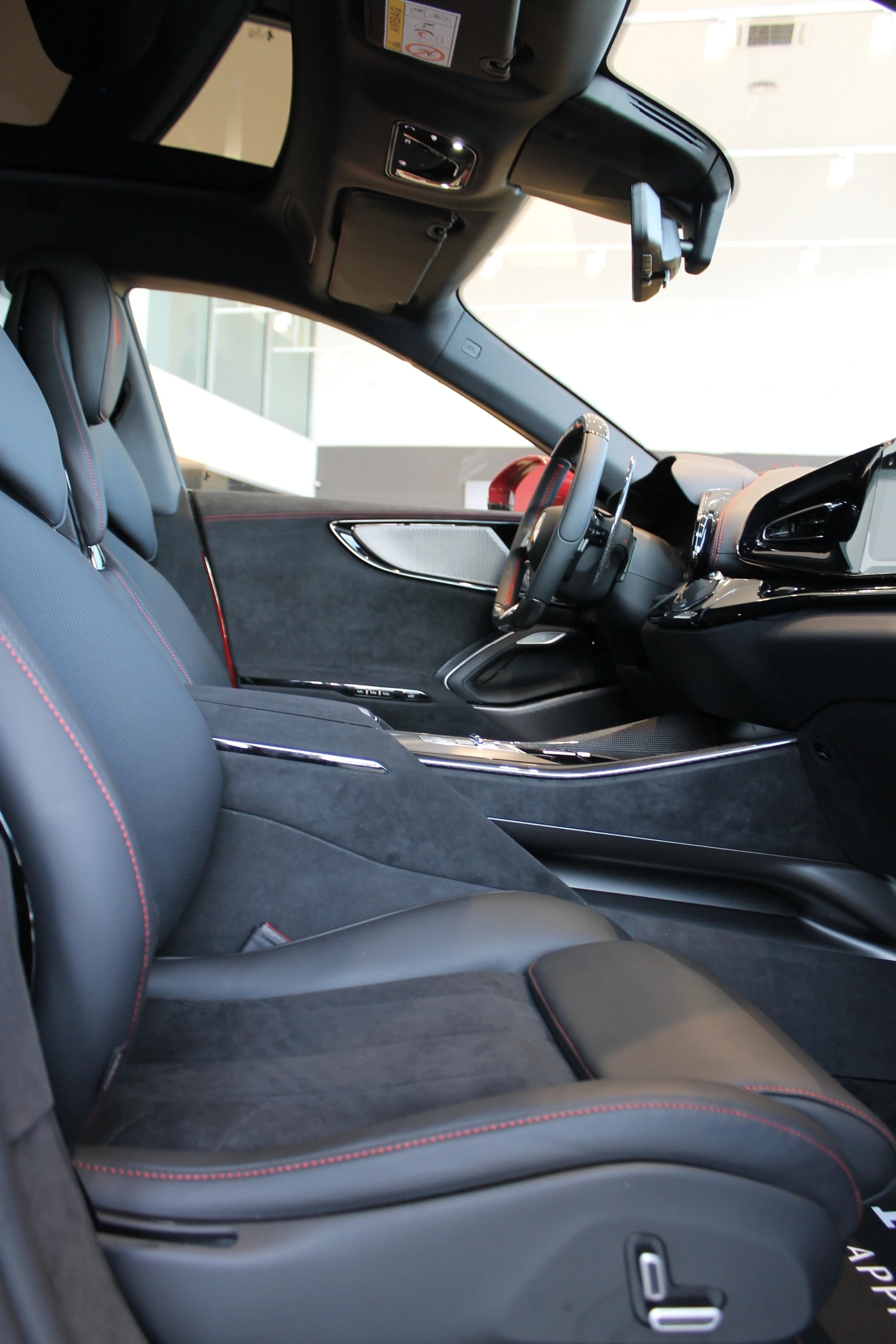 Ferrari Purosangue 6.5 V12 Panorama | Mobile.bg � ����������� 11