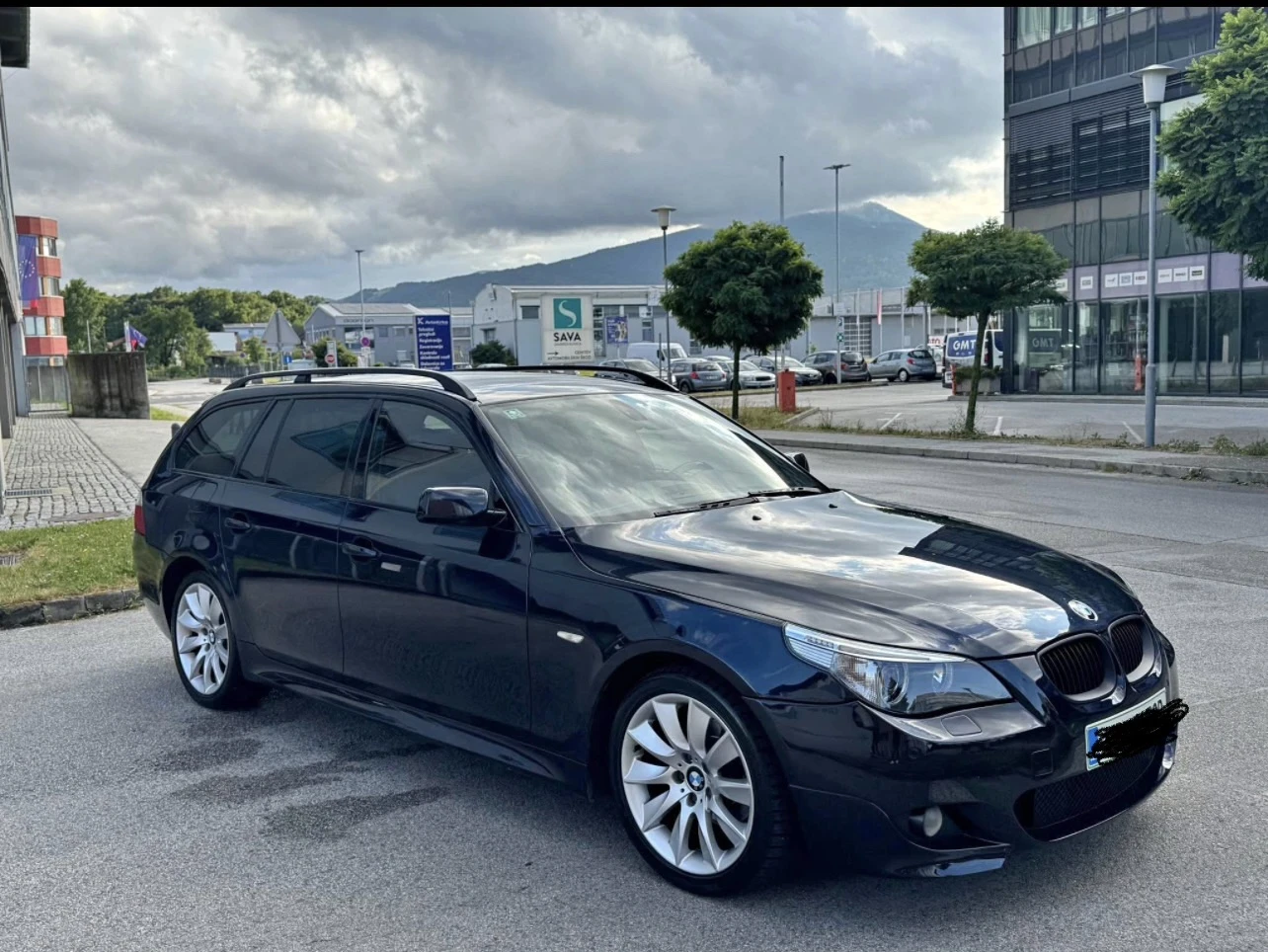 BMW 525 525 М-пакет мотор М57, снимка 3 - Автомобили и джипове - 54701293