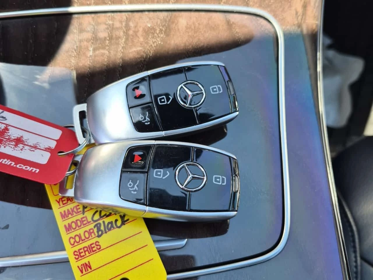 Mercedes-Benz CLS 450 * CARFAX * 2 КЛЮЧА * ПАНОРАМА * ДИСТОНИК * , снимка 7 - Автомобили и джипове - 55057079