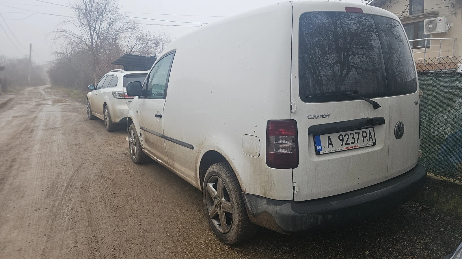 VW Caddy 1.9, снимка 2 - Автомобили и джипове - 55192148