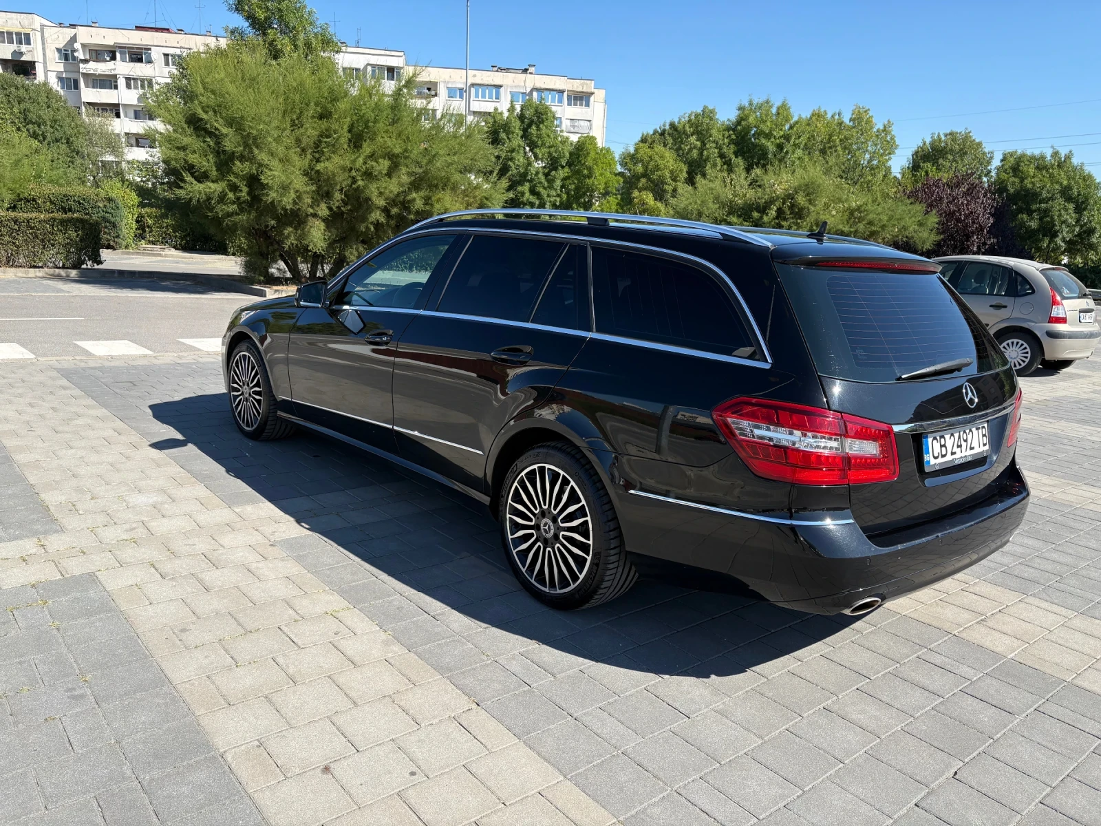 Mercedes-Benz E 350, снимка 2 - Автомобили и джипове - 55683029
