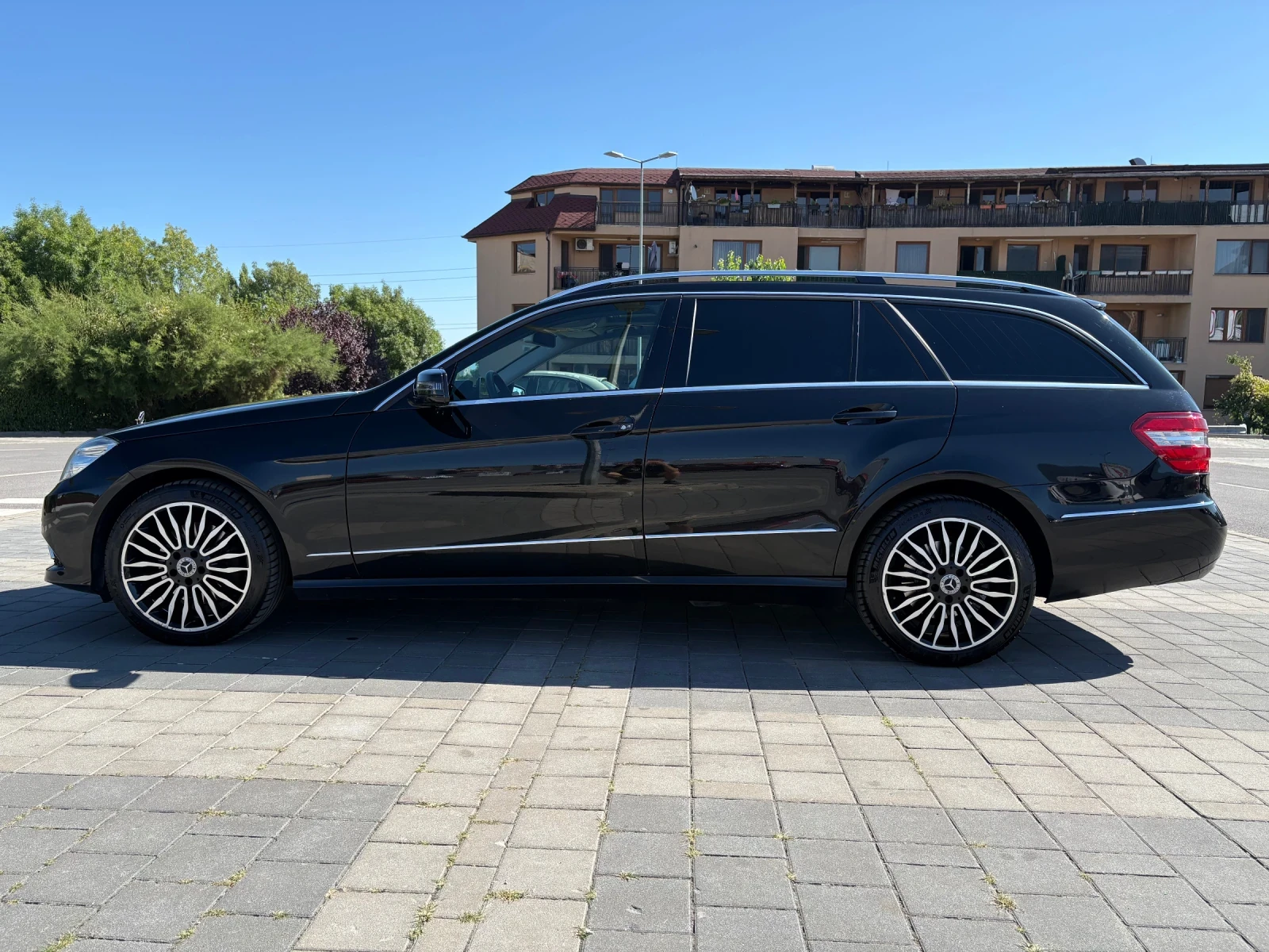Mercedes-Benz E 350, снимка 6 - Автомобили и джипове - 55683029