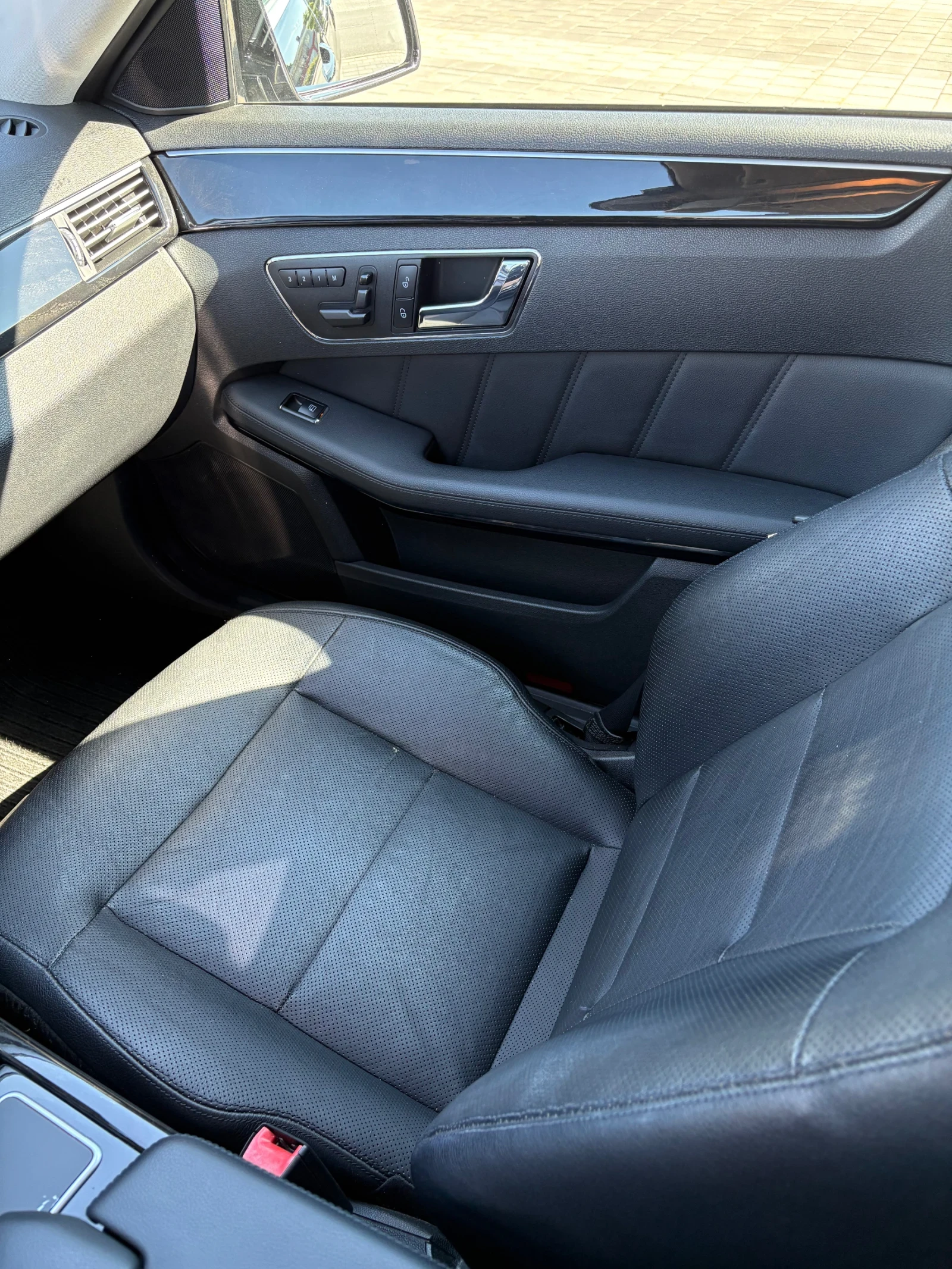 Mercedes-Benz E 350, снимка 8 - Автомобили и джипове - 55683029