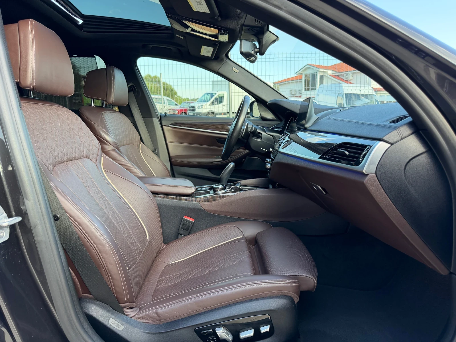 BMW 540 M Pack xDrive FULL, снимка 15 - Автомобили и джипове - 55804852