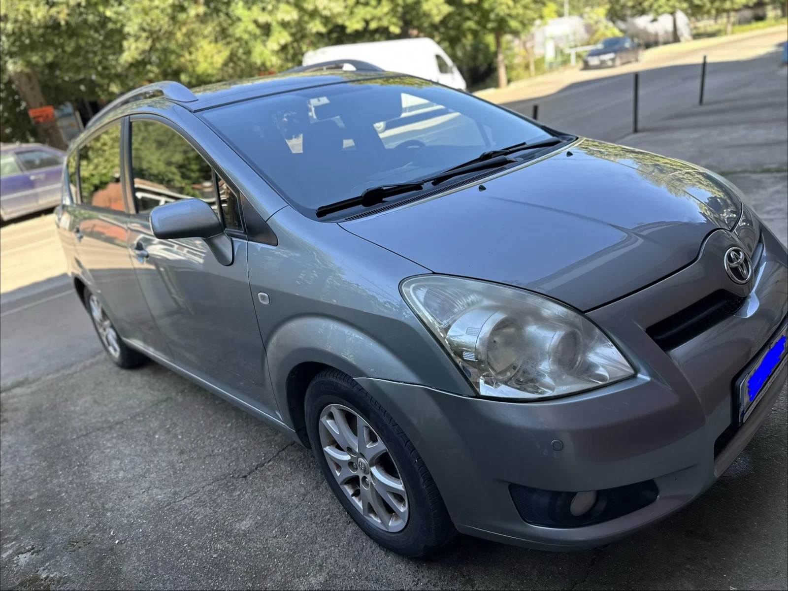 Toyota Corolla verso, снимка 2 - Автомобили и джипове - 55837627
