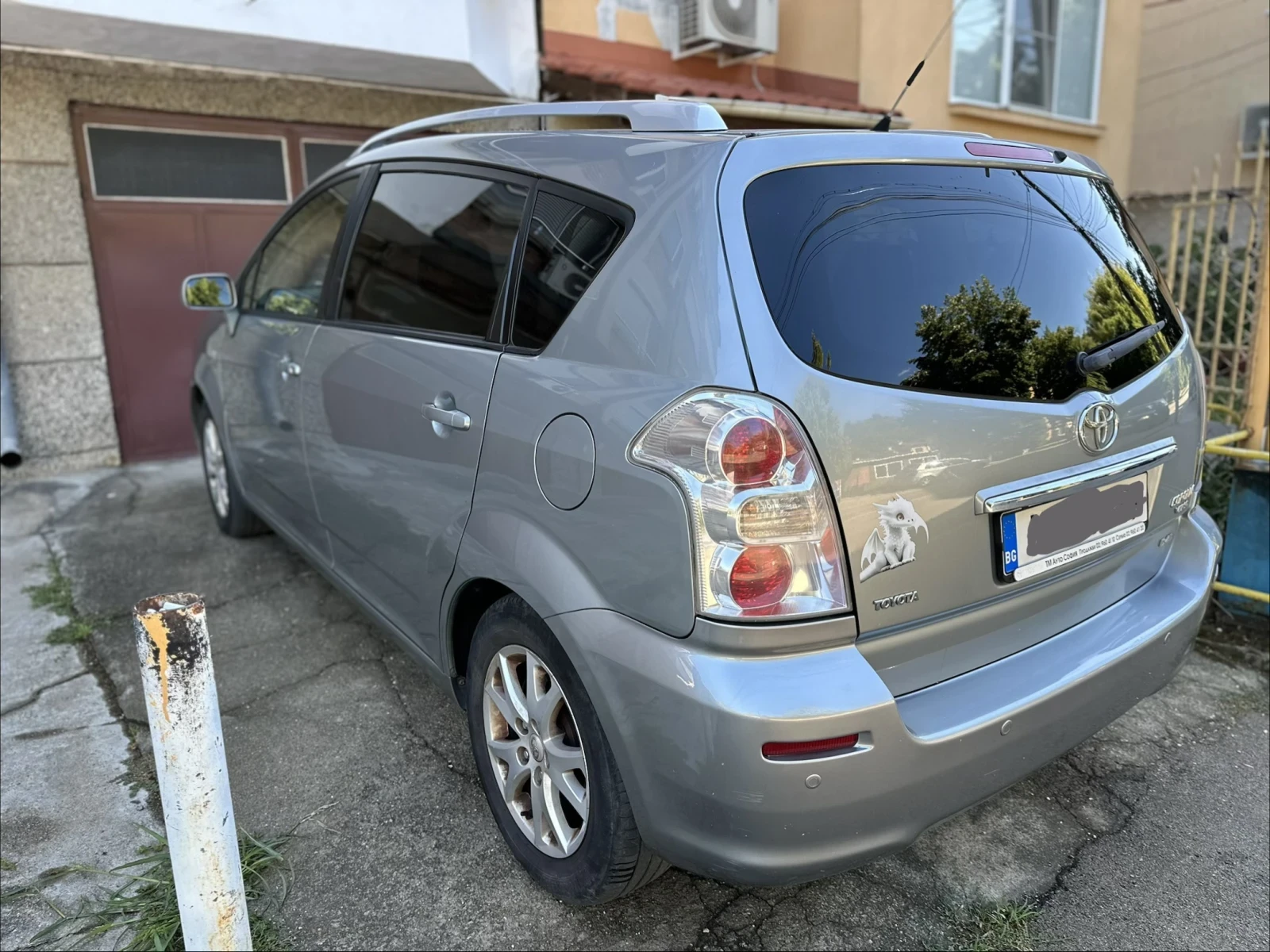 Toyota Corolla verso, снимка 3 - Автомобили и джипове - 55837627