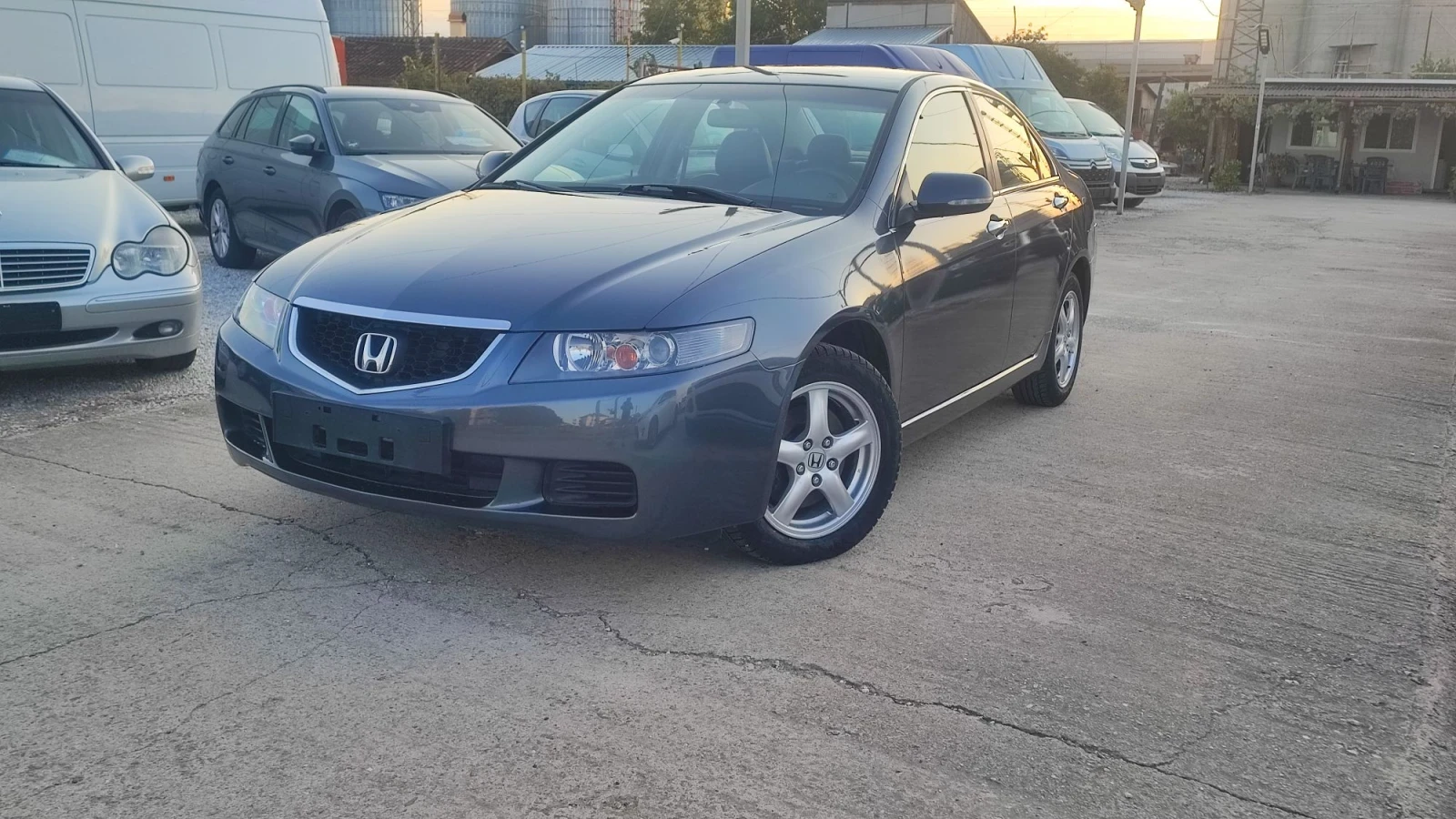 Honda Accord 2.0i  139000км!