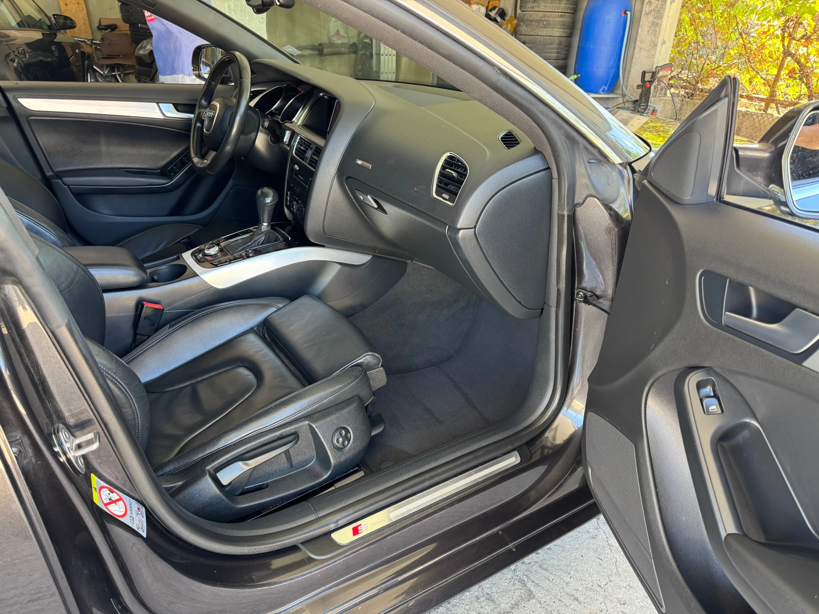 Audi A5 Sline-ОБСЛУЖЕН, снимка 16 - Автомобили и джипове - 56209337
