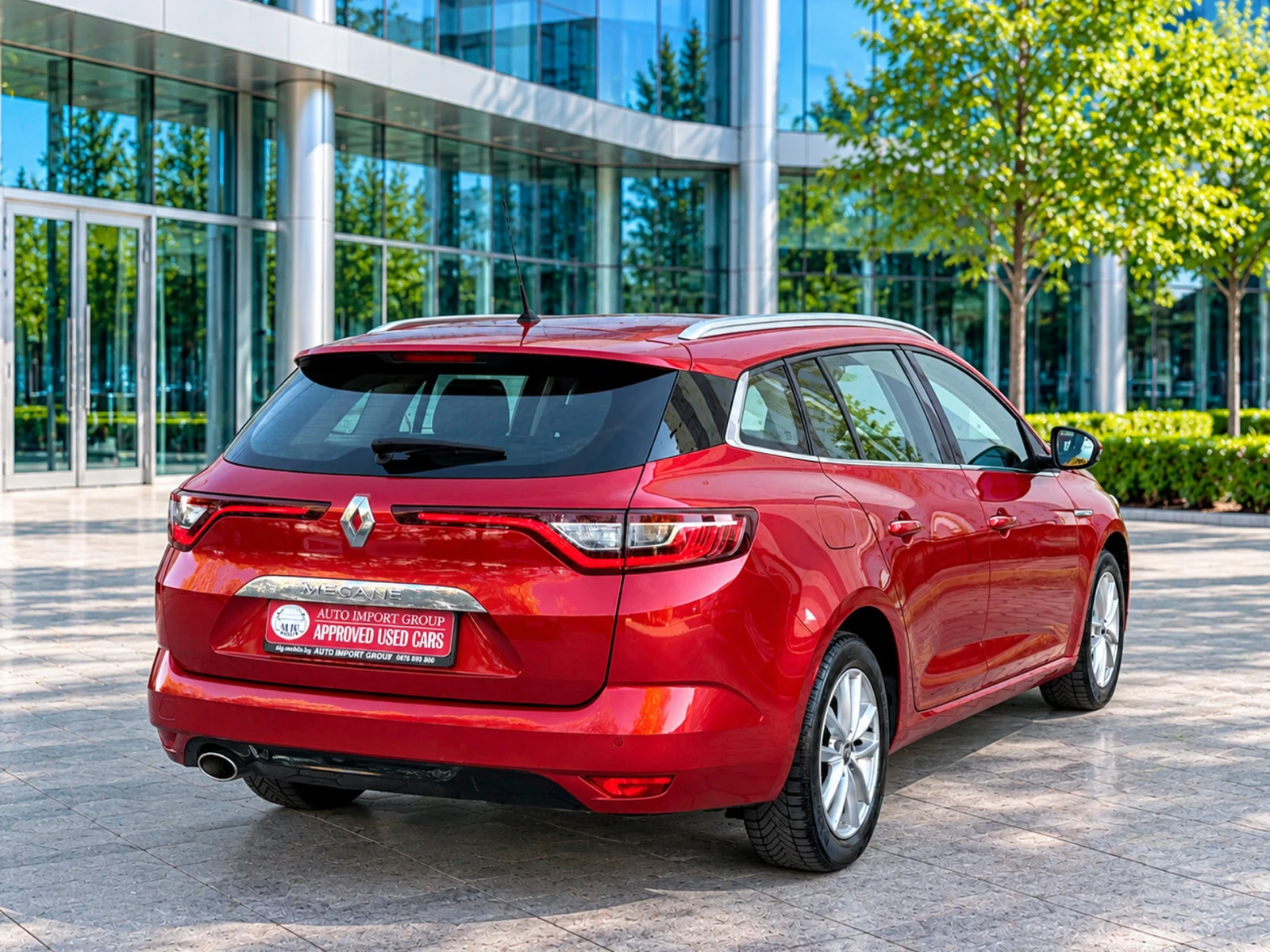 Renault Megane 1.4 TCE Intens, снимка 4 - Автомобили и джипове - 56658104