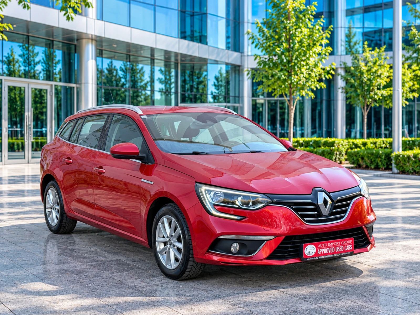 Renault Megane 1.4 TCE Intens, снимка 3 - Автомобили и джипове - 56658104