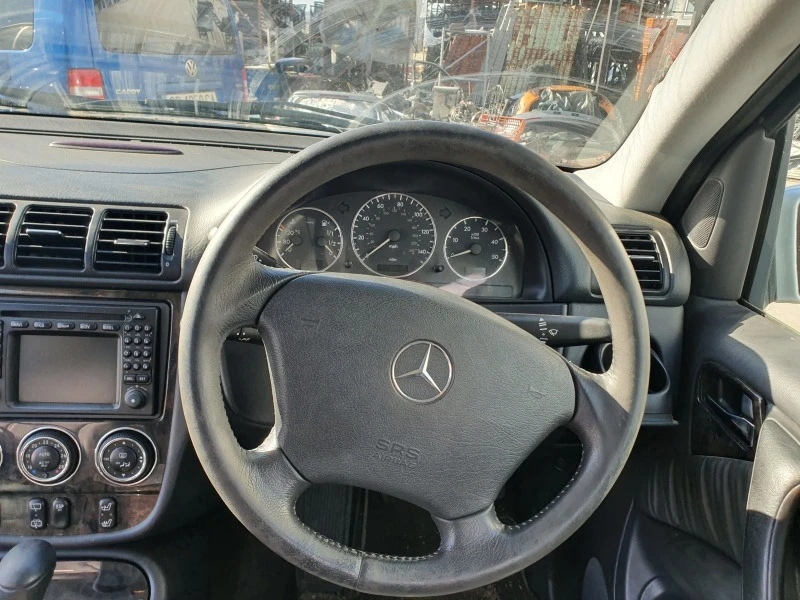 Mercedes-Benz ML 270 2.7 cdi top sustoqnie! 8 broq na chasti, снимка 14 - Автомобили и джипове - 46693047