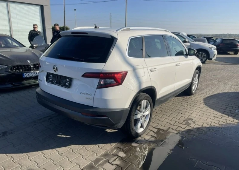 Skoda Karoq, снимка 4 - Автомобили и джипове - 47745411