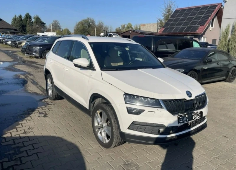 Skoda Karoq, снимка 1 - Автомобили и джипове - 47745411