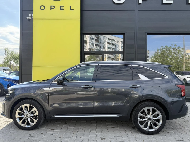 Kia Sorento 4x4 Platinum 2.2 CRDi (202hp) AT8, снимка 4 - Автомобили и джипове - 49824574