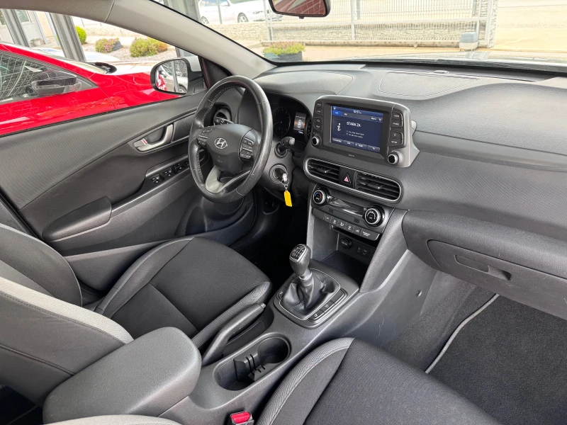 Hyundai Kona 1.0GDI TURBO* 73хил.км* ОБСЛУЖЕН* КАМЕРА* LANE ASS, снимка 12 - Автомобили и джипове - 51461600