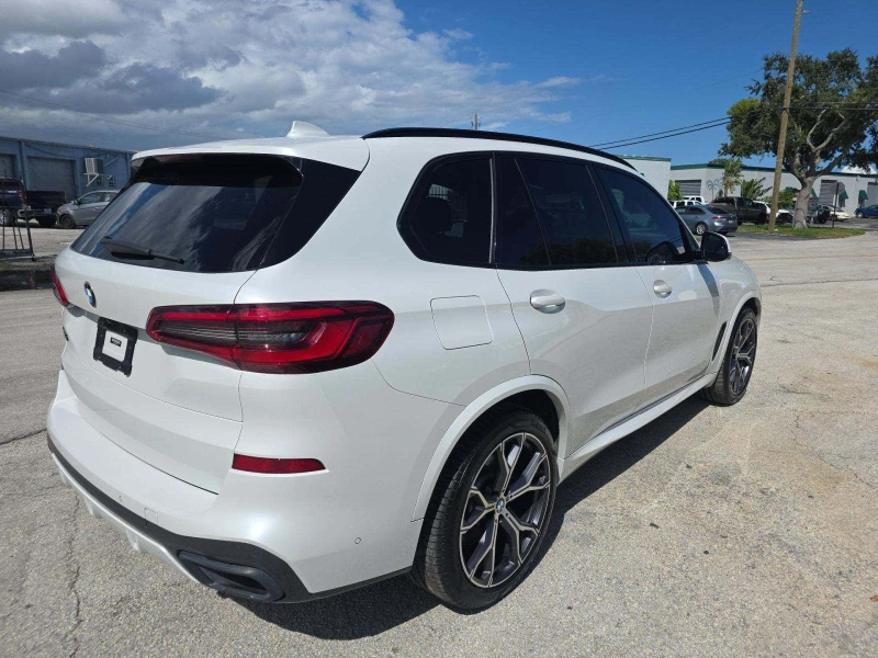 BMW X5 M-pkg* Harman* Soft-Close* Laser* 360* , снимка 3 - Автомобили и джипове - 52317781