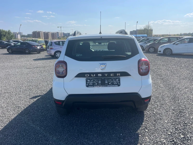 Dacia Duster 1.5 DCI, снимка 5 - Автомобили и джипове - 52122851