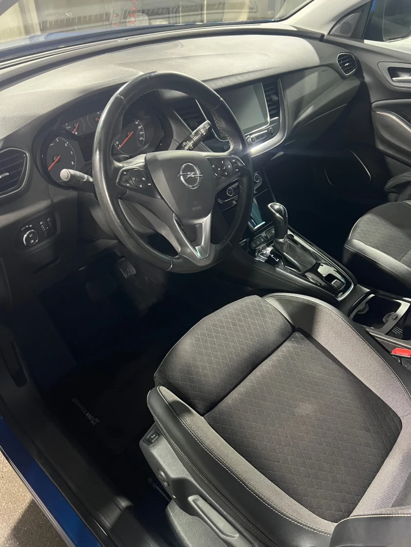 Opel Grandland 1.5, снимка 5 - Автомобили и джипове - 52955064