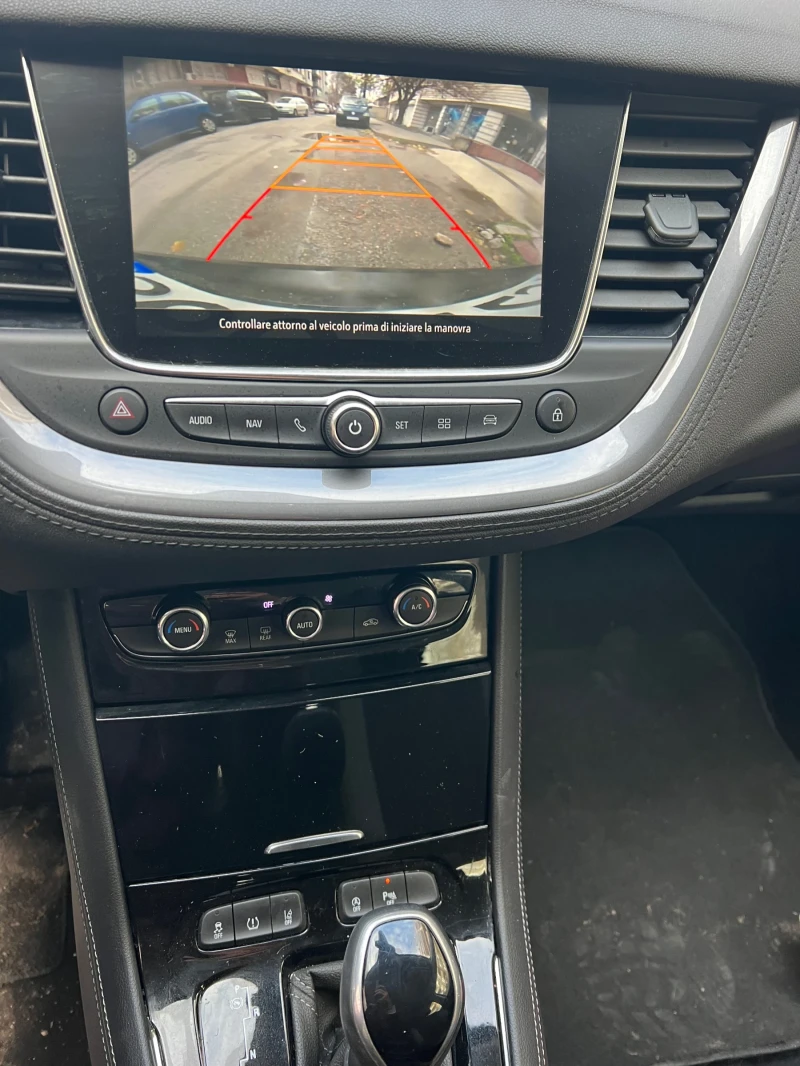 Opel Grandland 1.5, снимка 6 - Автомобили и джипове - 52577271