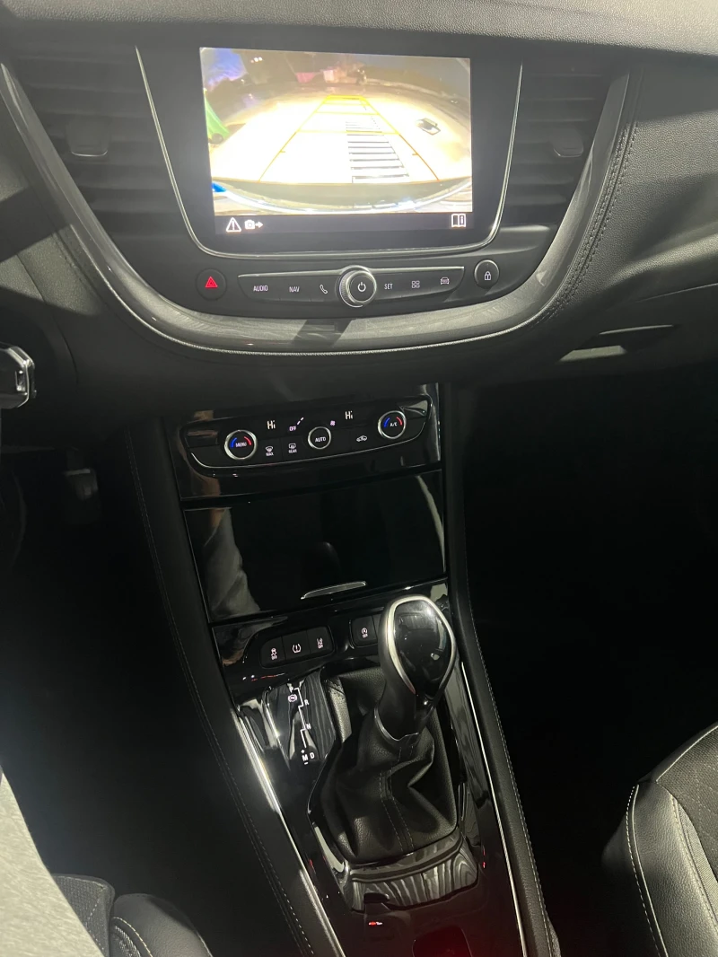 Opel Grandland 1.5, снимка 6 - Автомобили и джипове - 52955064