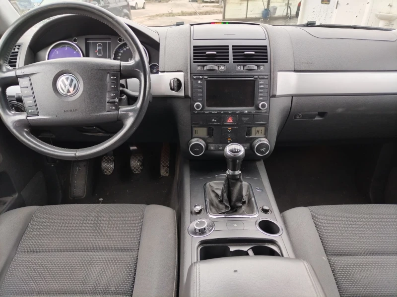 VW Touareg 2.5 tdi r5 , снимка 11 - Автомобили и джипове - 53177263
