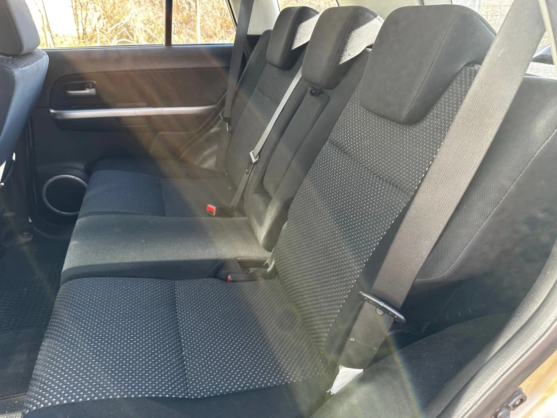 Suzuki Grand vitara 1.9 DDiS, снимка 10 - Автомобили и джипове - 53225666