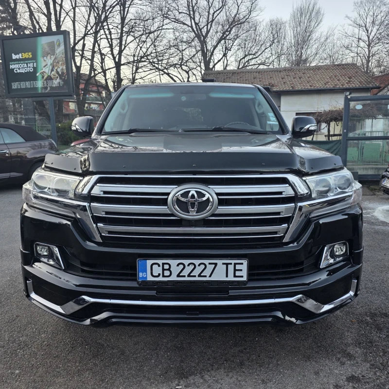 Toyota Land cruiser 4.5D V8/Face 2020, снимка 3 - Автомобили и джипове - 53329064