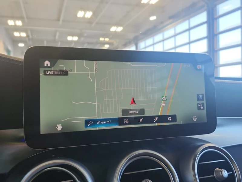 Mercedes-Benz GLC 43 AMG * CARFAX /LED/ПОДГРЕВИ, снимка 10 - Автомобили и джипове - 53452947