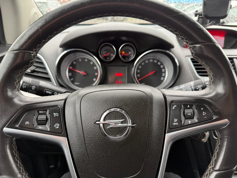 Opel Mokka 1.6 Бензин-Газ, снимка 15 - Автомобили и джипове - 53497274