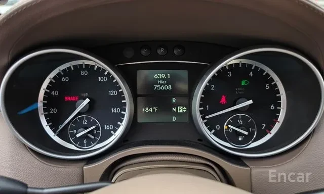 Mercedes-Benz GL 550 * AMG * ОБДУХВАНЕ * 6+ 1 * AIRMATIC * CAMERA * , снимка 6 - Автомобили и джипове - 55962608