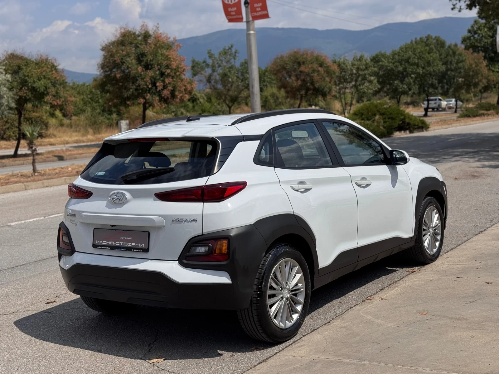 Hyundai Kona 1.0GDI TURBO* 73хил.км* ОБСЛУЖЕН* КАМЕРА* LANE ASS - изображение 5