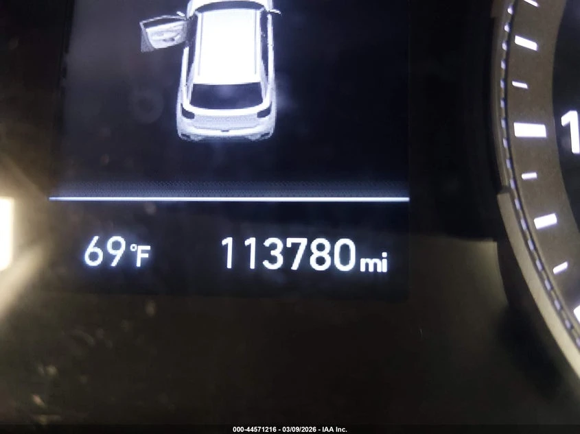 Hyundai Venue 1.6L I-4 DOHC, VVT, 121HP Front Wheel Drive, снимка 16 - Автомобили и джипове - 53989674