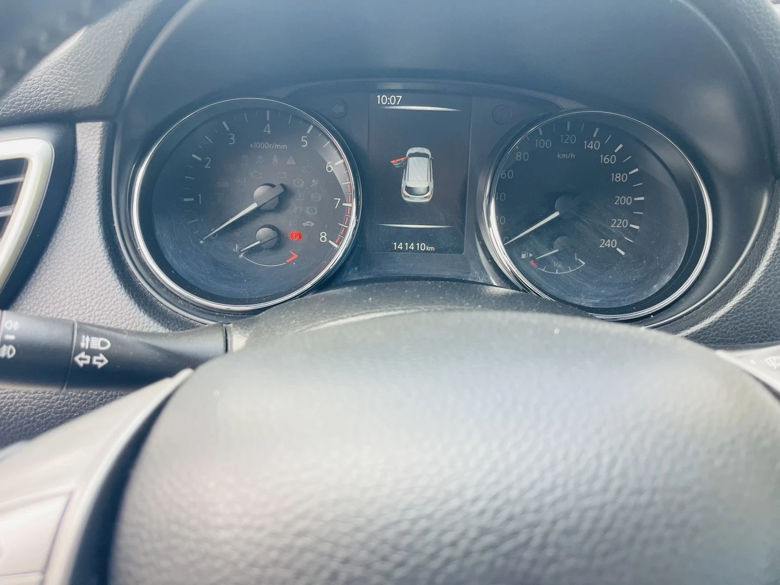 Nissan Qashqai, снимка 9 - Автомобили и джипове - 54375396