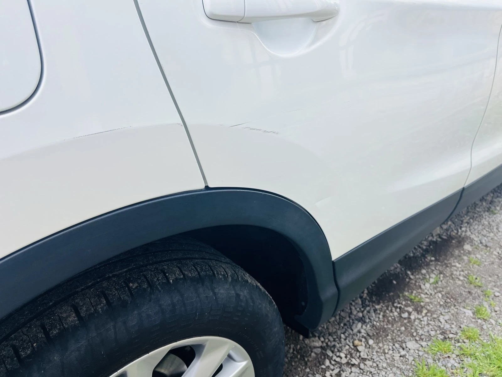 Nissan Qashqai, снимка 6 - Автомобили и джипове - 54375396