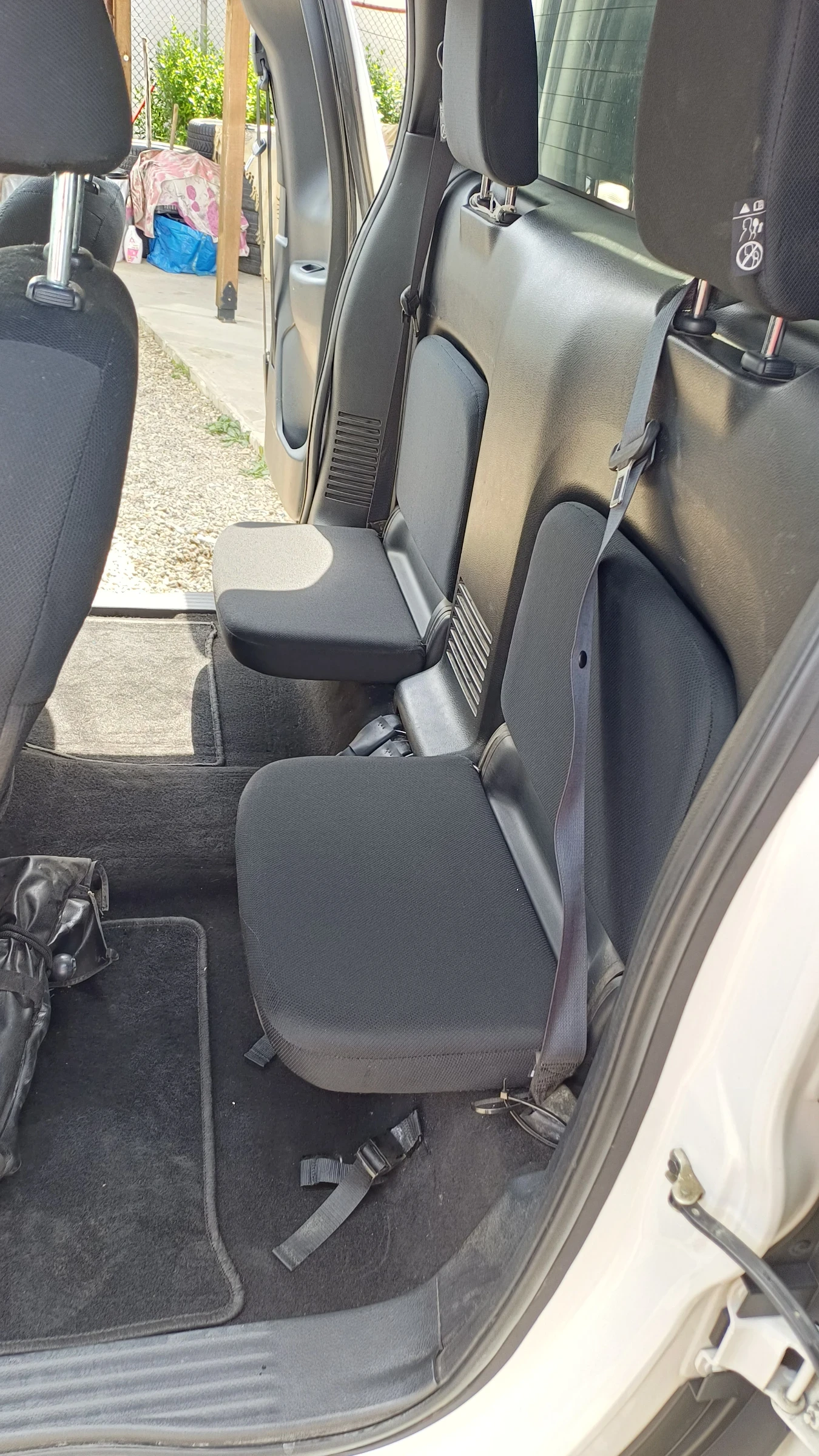 Nissan Navara KING CAB, снимка 14 - Автомобили и джипове - 54715056