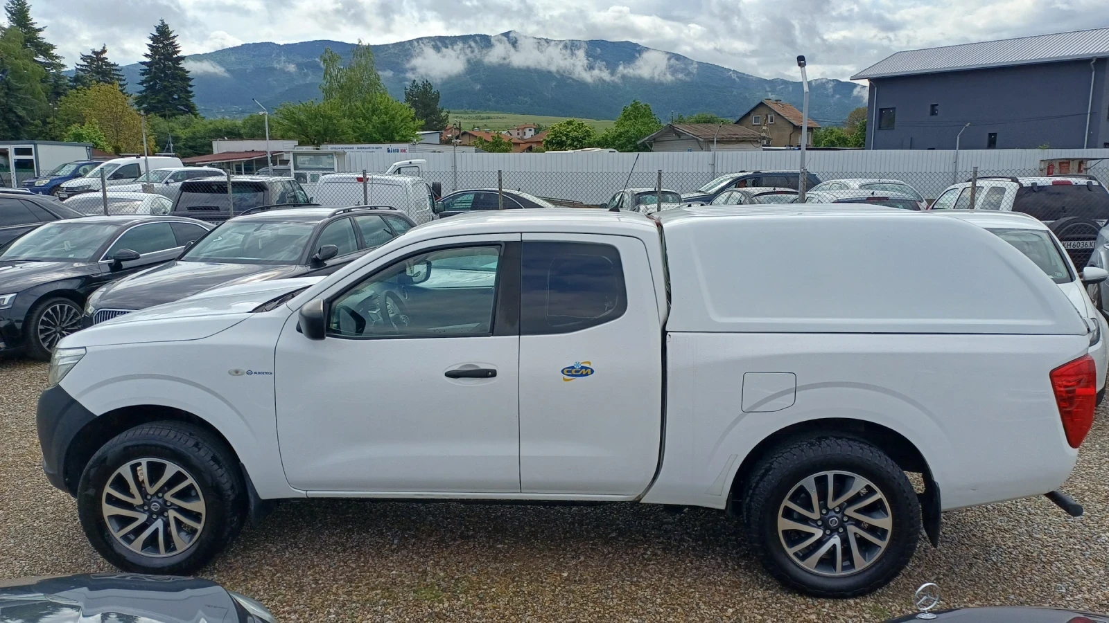 Nissan Navara 2.3DCI KING CAB, снимка 5 - Автомобили и джипове - 54715056