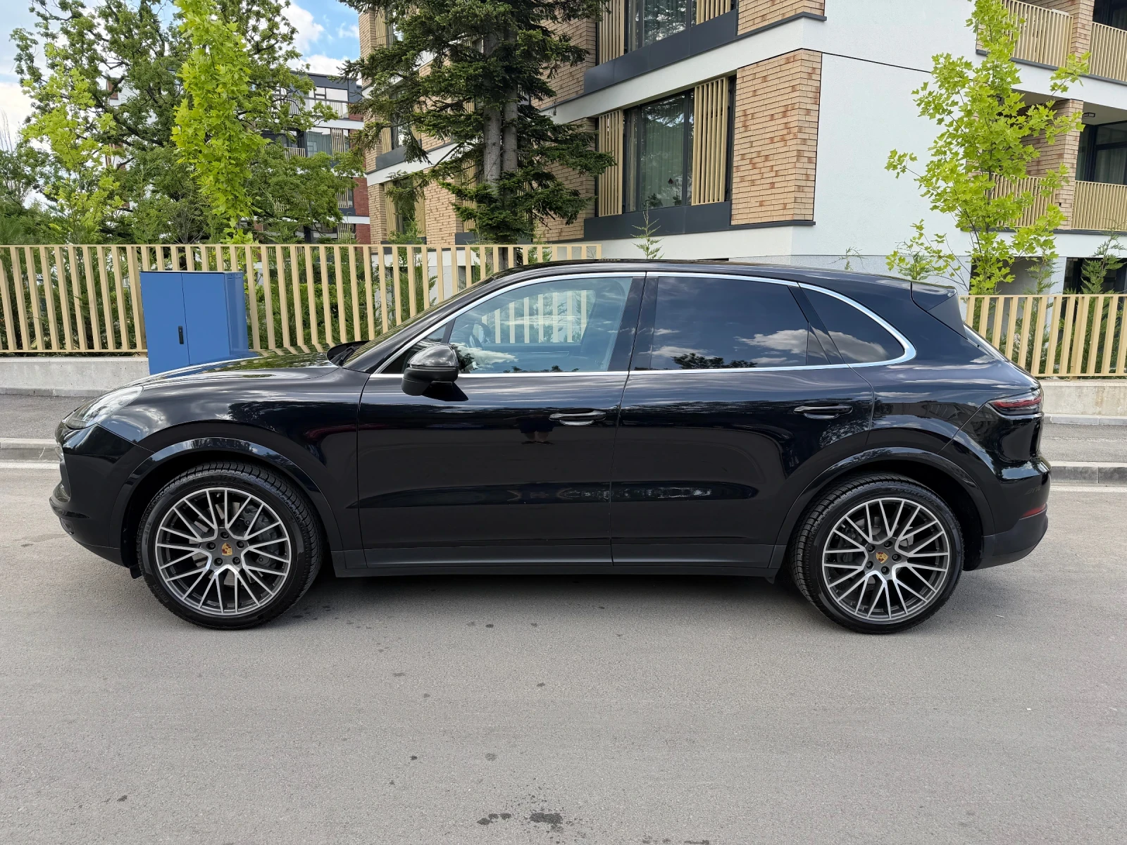 Porsche Cayenne, снимка 2 - Автомобили и джипове - 54983001