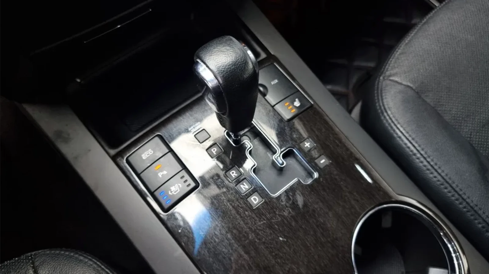 Kia Mohave 2WD KV300, снимка 9 - Автомобили и джипове - 55059975