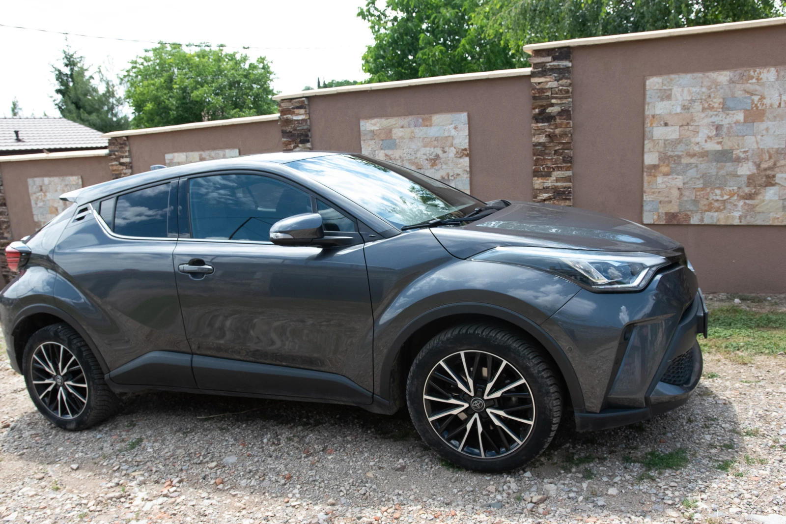 Toyota C-HR, снимка 2 - Автомобили и джипове - 55036183
