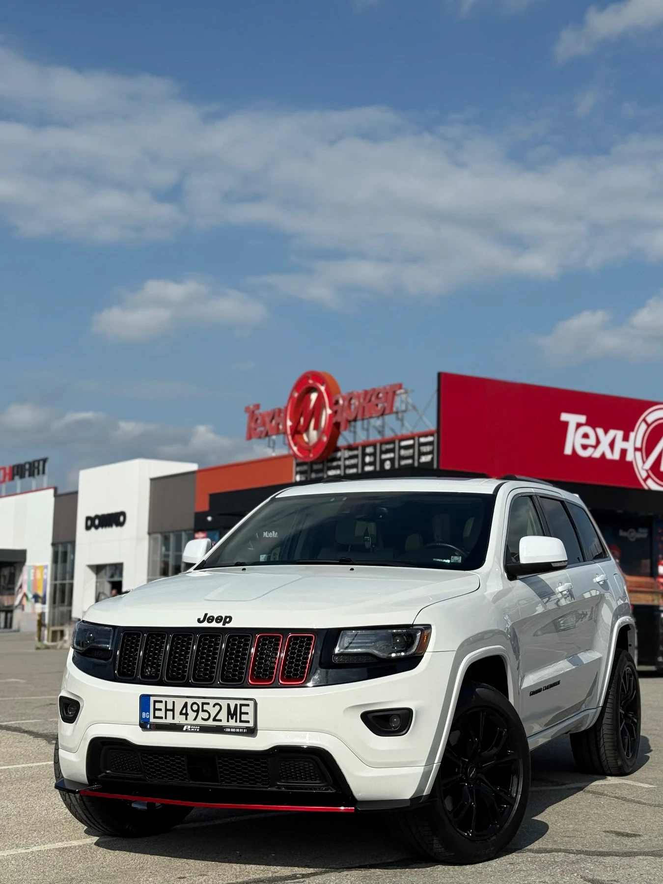 Jeep Grand cherokee Overland, снимка 2 - Автомобили и джипове - 55273668