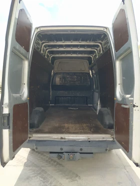 Обява за продажба на Ford Transit 2.2 TDCI 6 скорости, климатик, пред. предаване. ~12 500 лв. - изображение 11