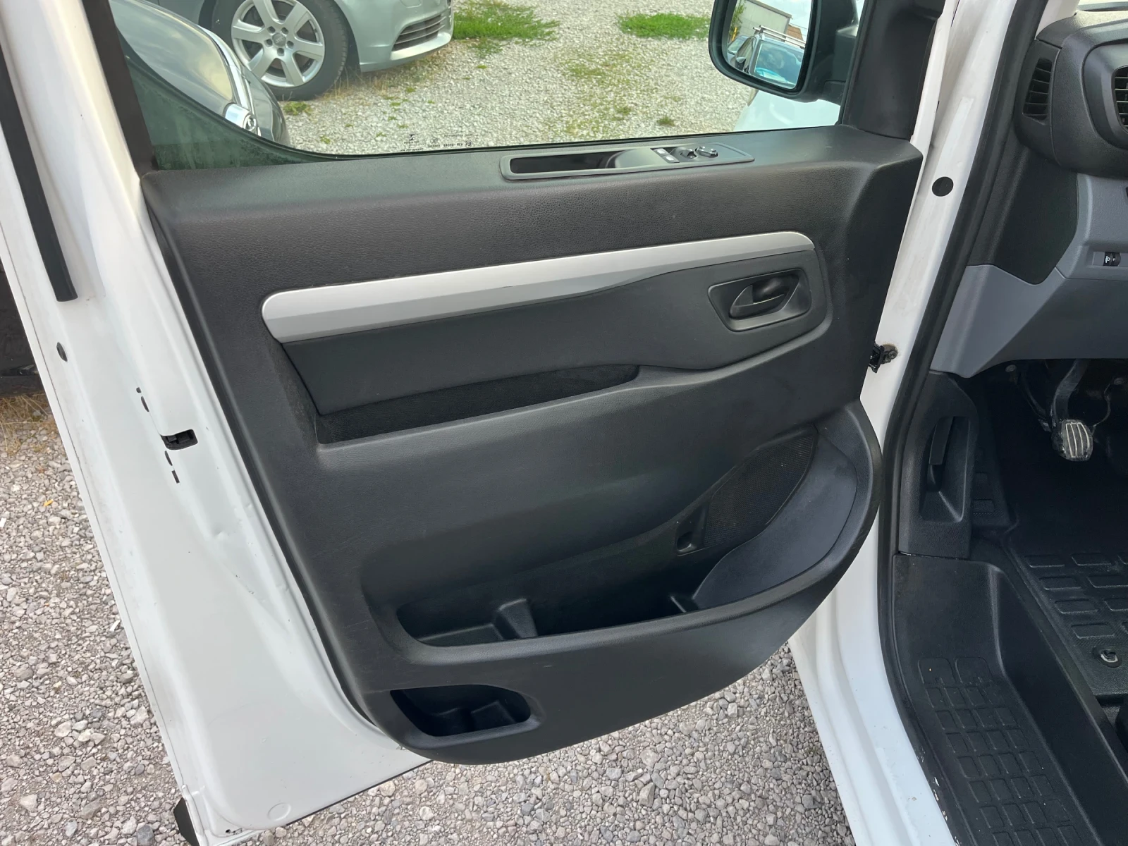 Citroen Jumpy 2.0HDI Combiniran 6 mesta | Mobile.bg � ����������� 13