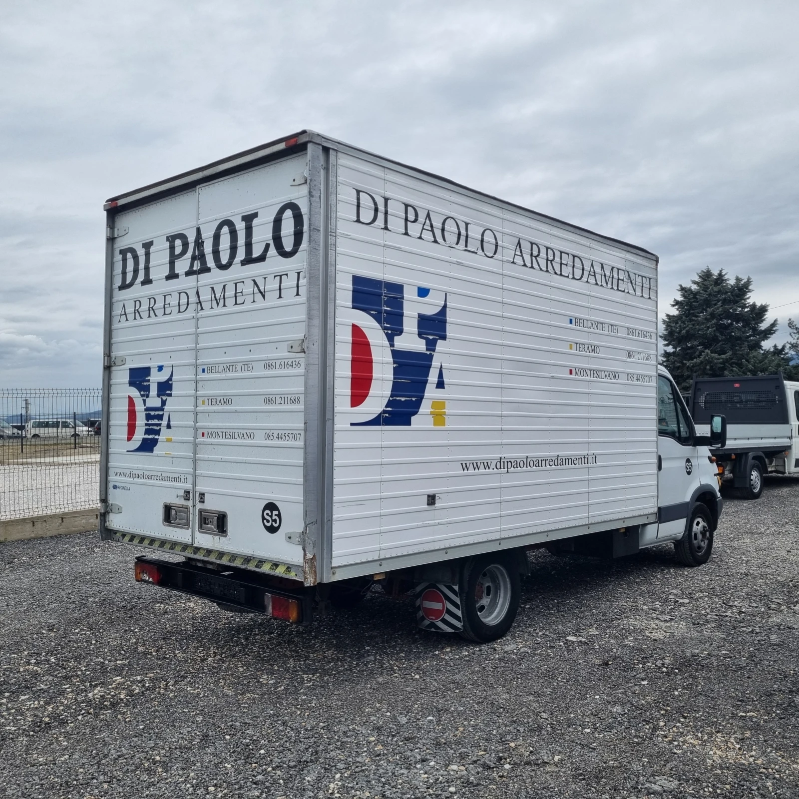 Iveco Daily Нов Внос, снимка 4 - Бусове и автобуси - 53946747