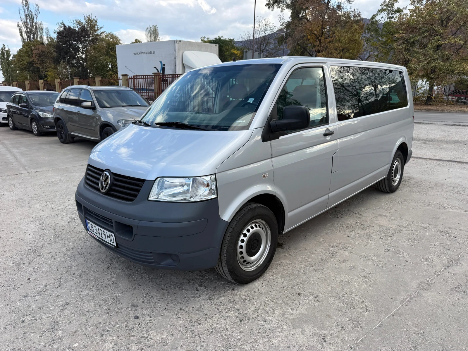 VW T5 2.5 tdi Caravelle 8+ 1