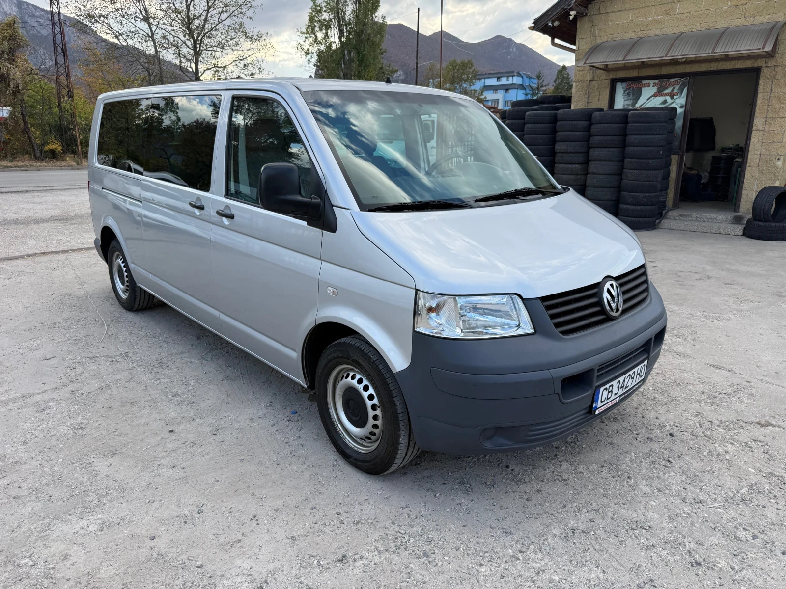 VW T5 2.5 tdi Caravelle 8+ 1 | Mobile.bg � ����������� 2